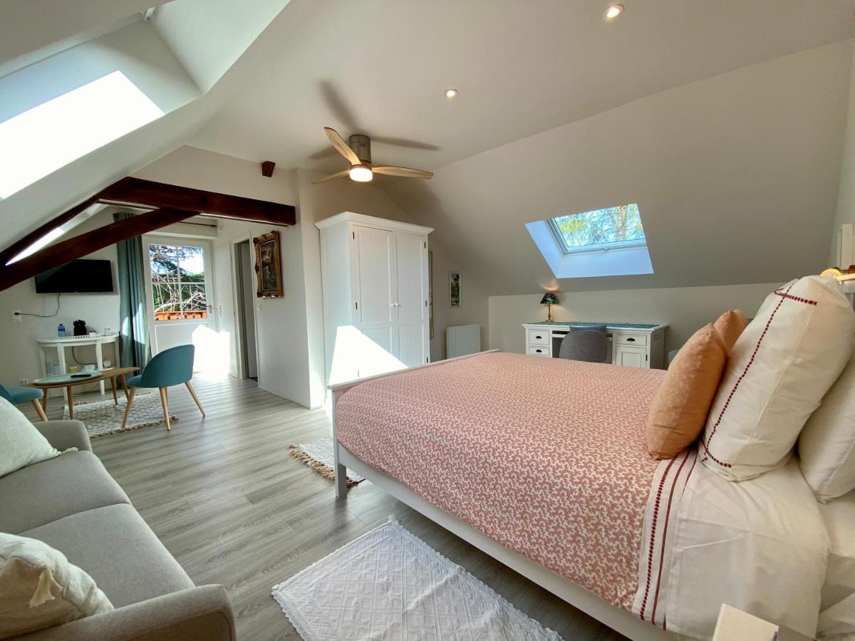 Sans Souci Bed And Breakfast Luxe Heated Pool And Restaurant Luzillé Εξωτερικό φωτογραφία