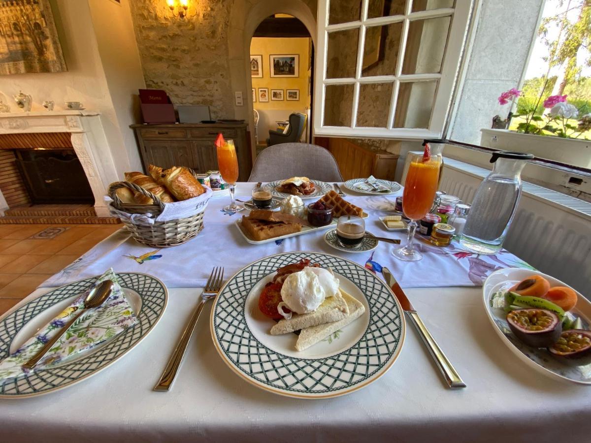 Sans Souci Bed And Breakfast Luxe Heated Pool And Restaurant Luzillé Εξωτερικό φωτογραφία