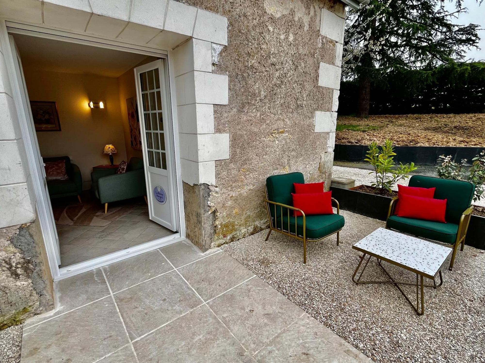 Sans Souci Bed And Breakfast Luxe Heated Pool And Restaurant Luzillé Εξωτερικό φωτογραφία